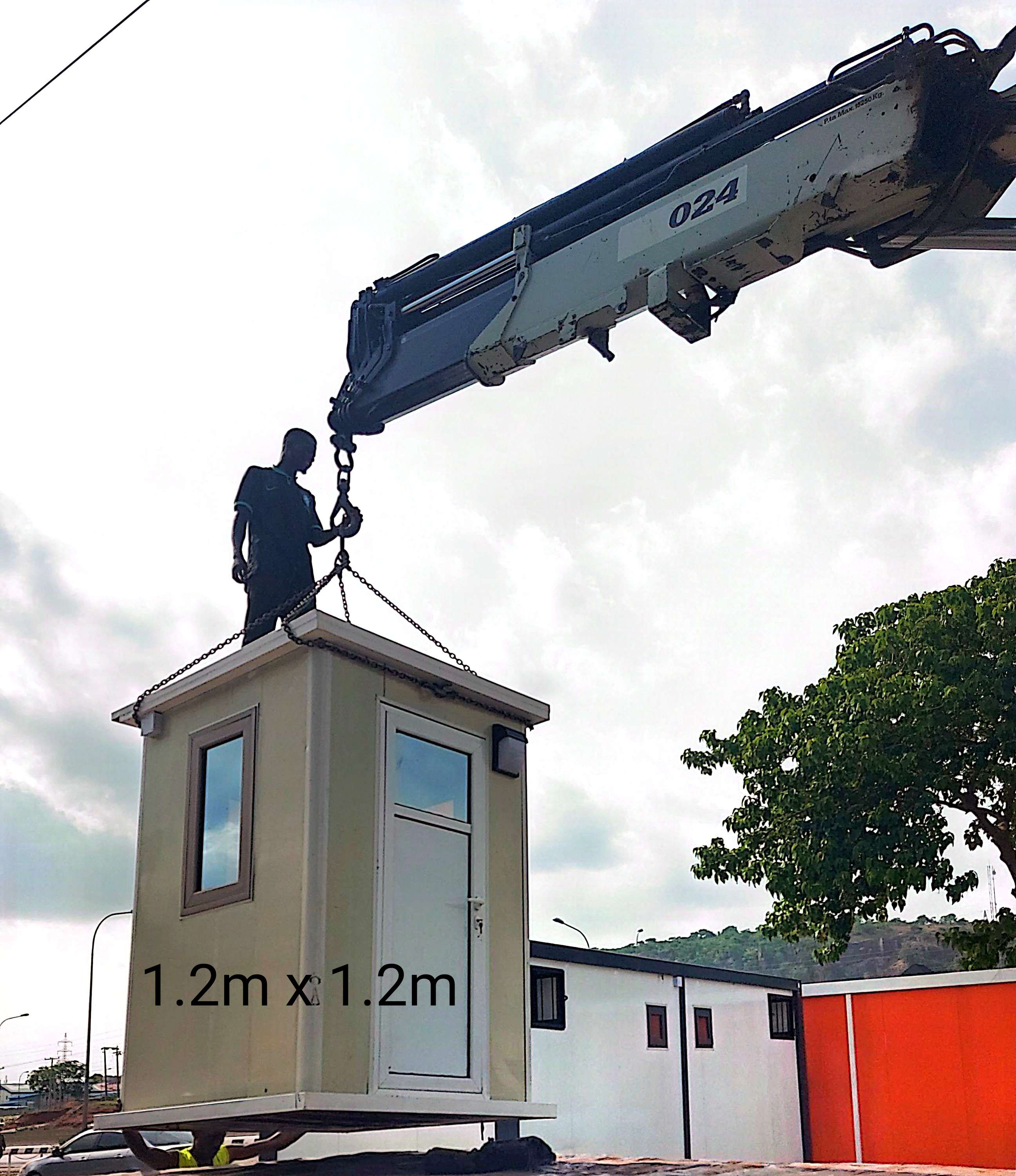 1.2m by 1.2m prefab security booth